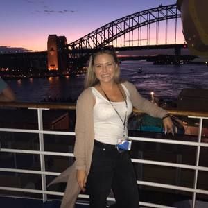 Meet your Posher, Nicole